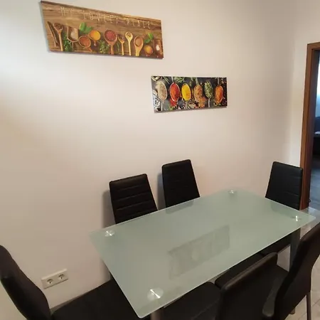 Panorama Apartmenthaus דירה *