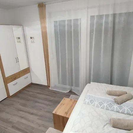 Panorama Apartmenthaus דירה *